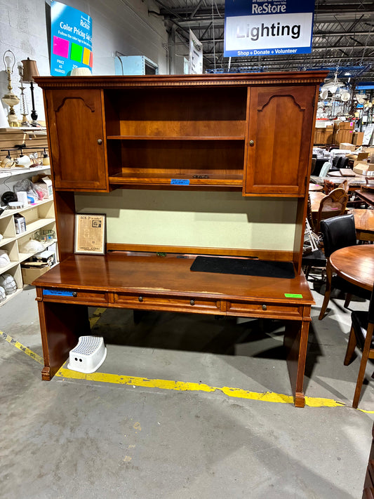 Classic Large Wooden Desk with Hutch