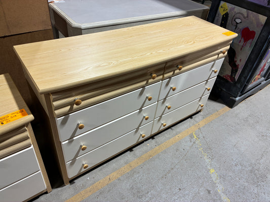 8-Drawer Oak Dresser