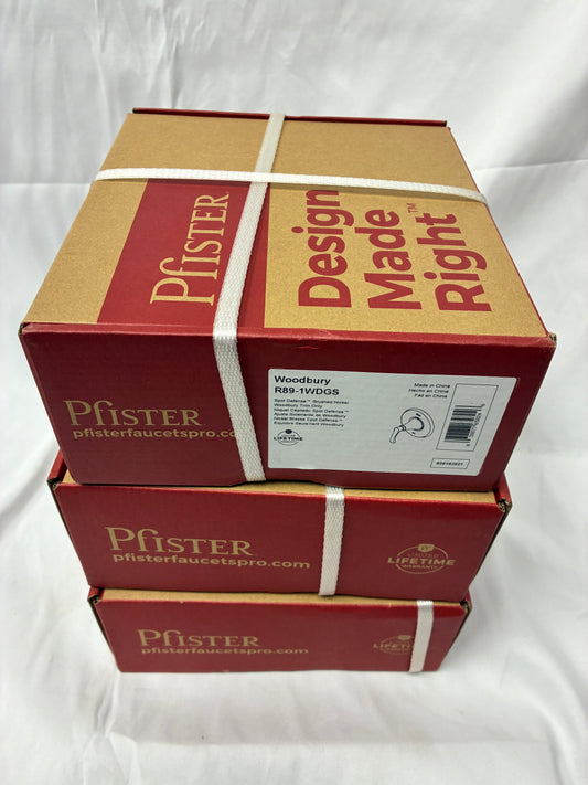 Pfister Woodbury Shower Trim (Model R89-1WDGS) – New in Box
