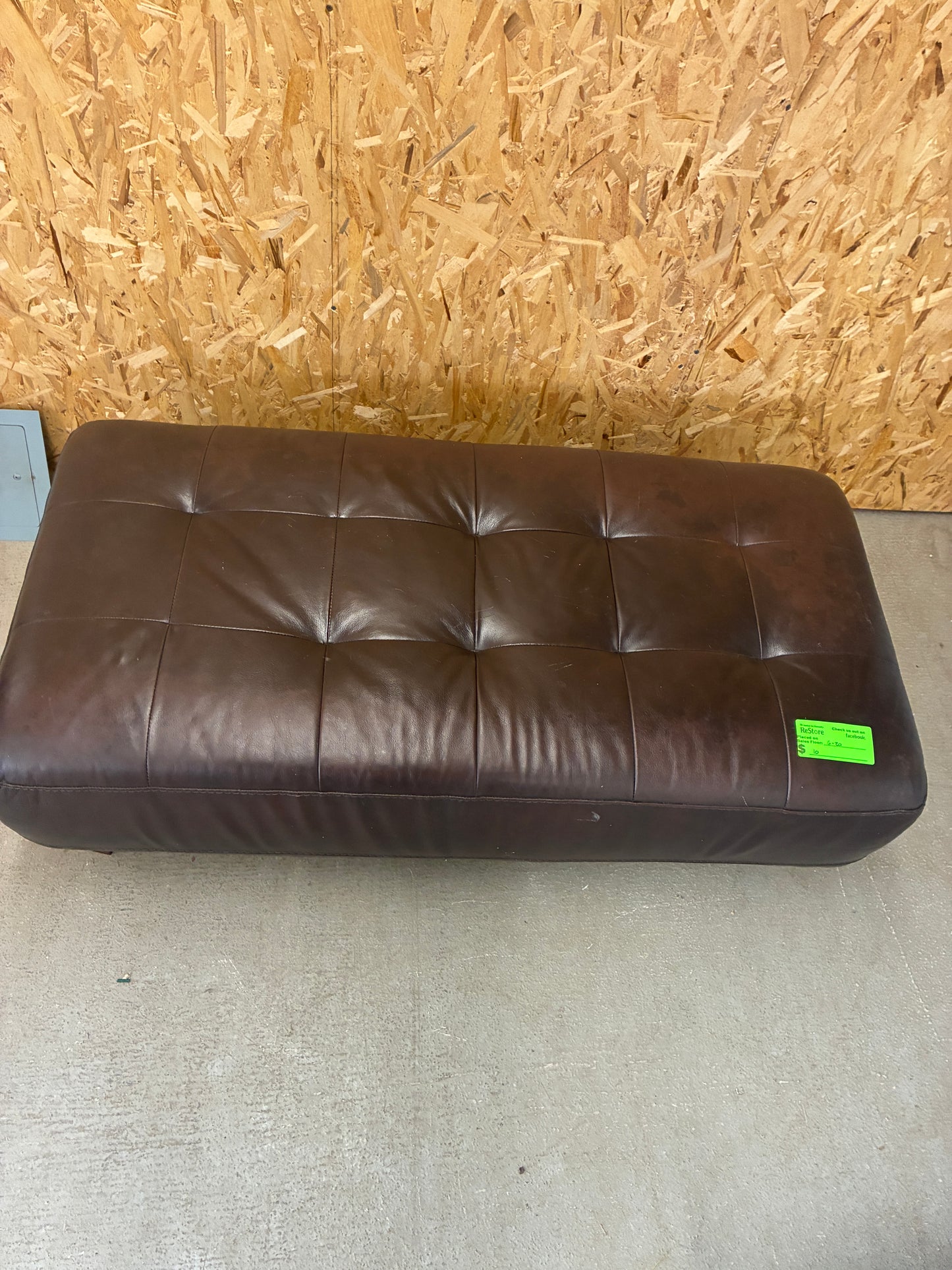 Brown Tufted Leather Bench Ottoman