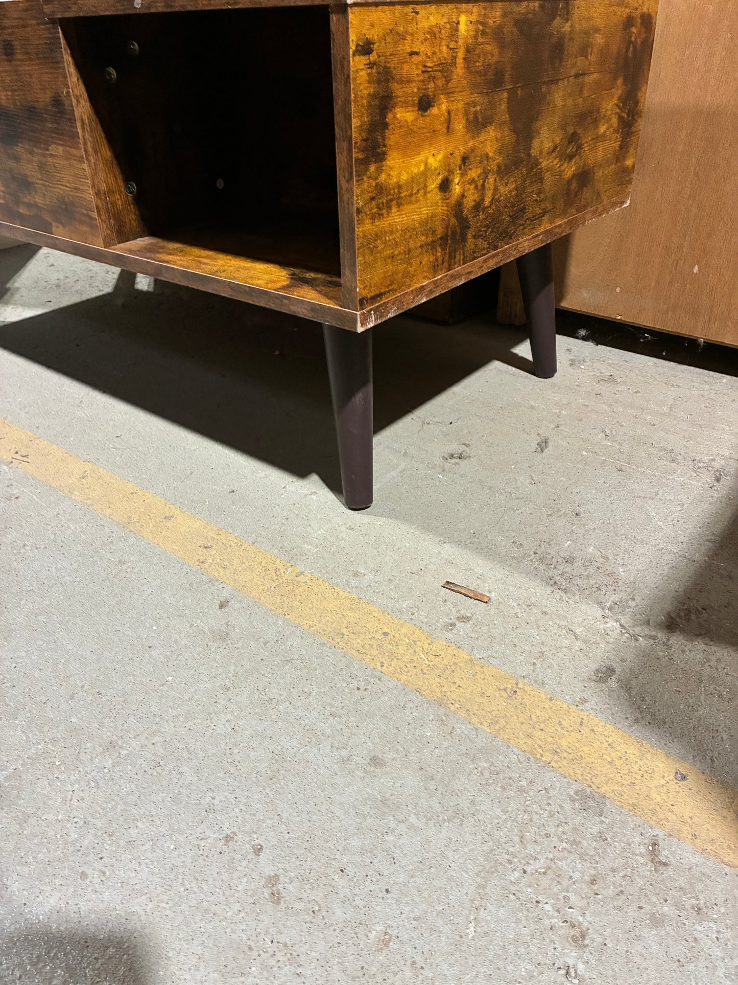 Rustic Lift-Top Coffee Table with Hidden Storage