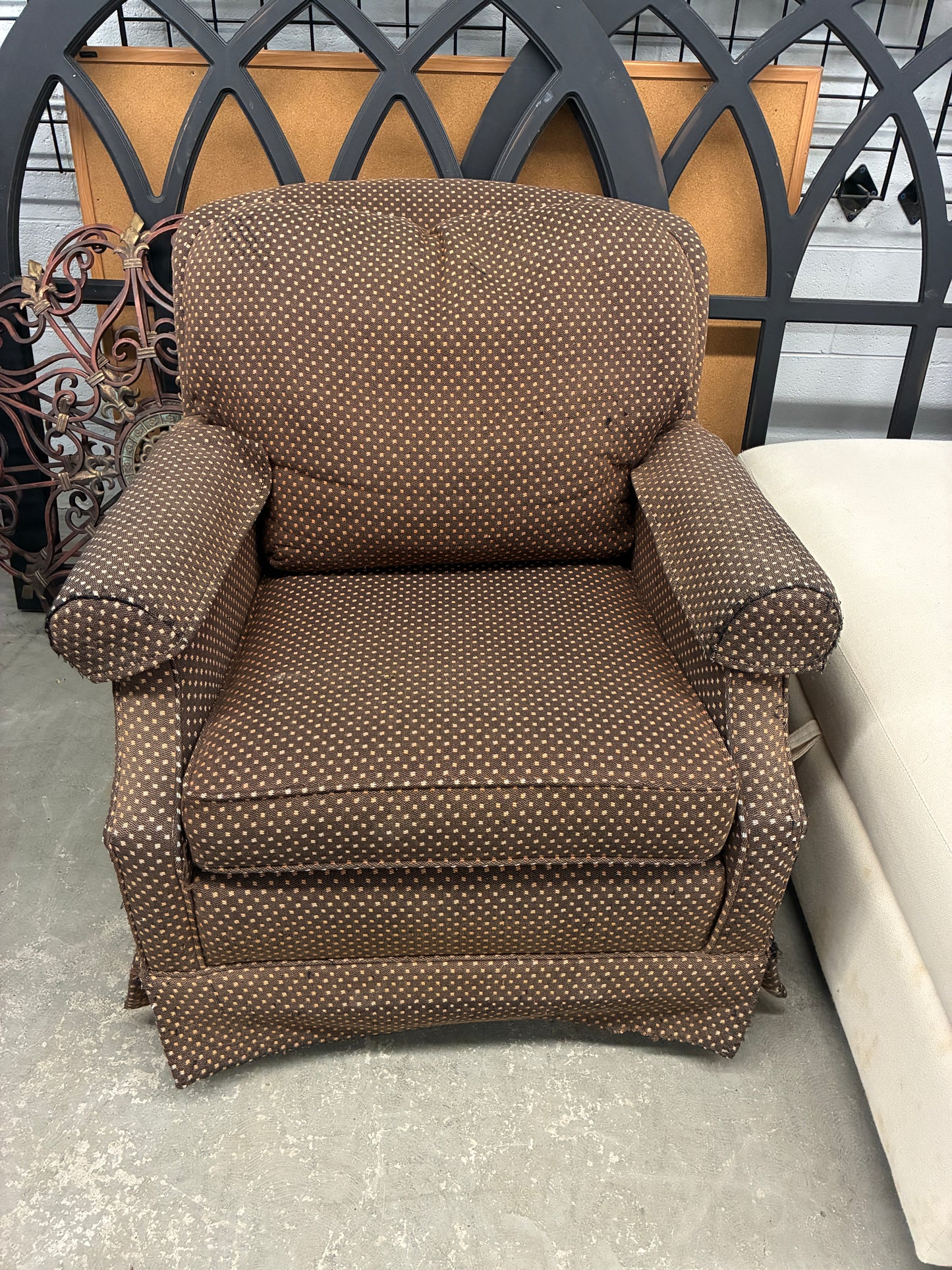 Ethan Allen Traditional Classics Upholstered Armchair