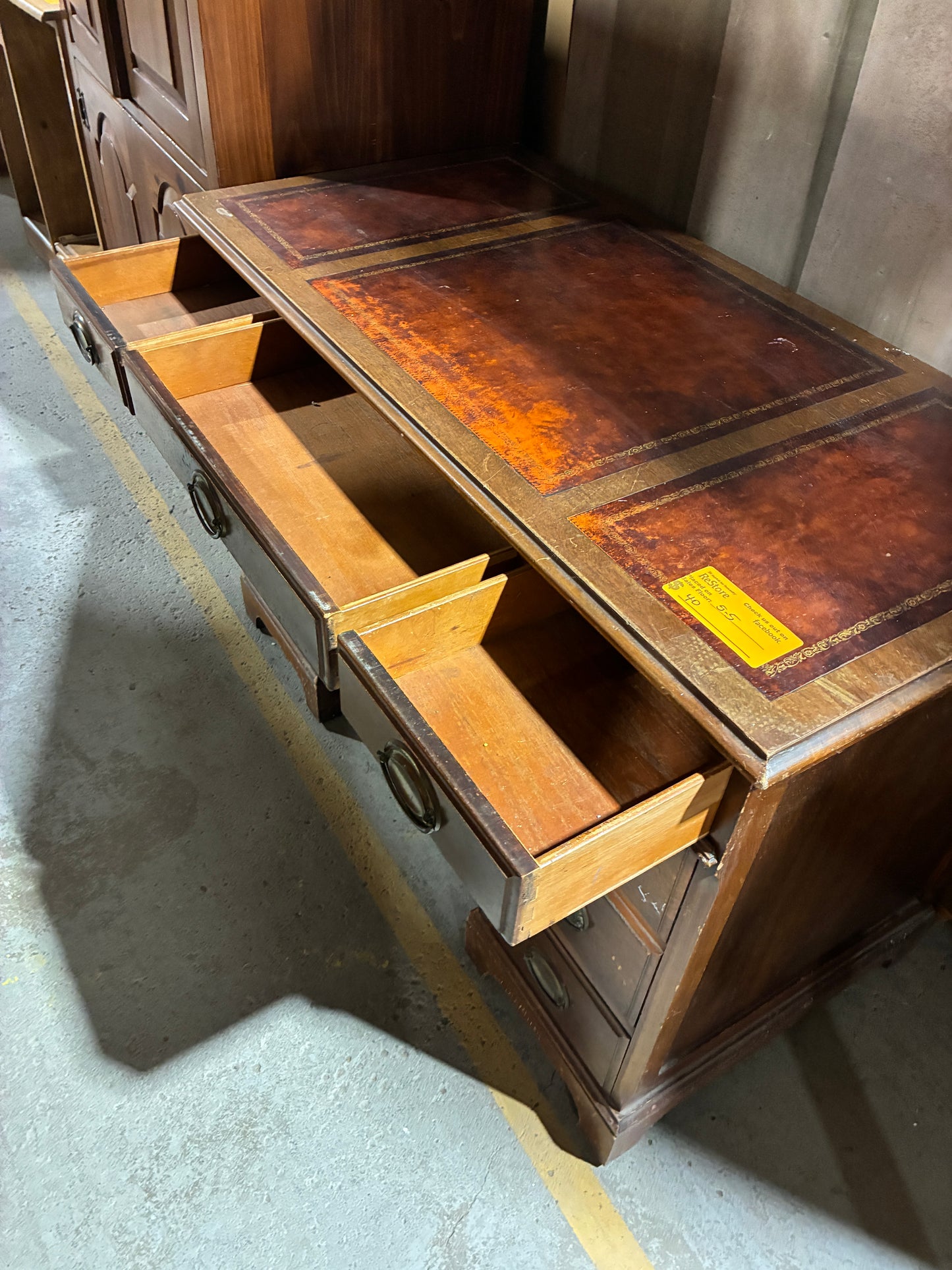 Vintage Style Writing Desk with Faux Leather Top