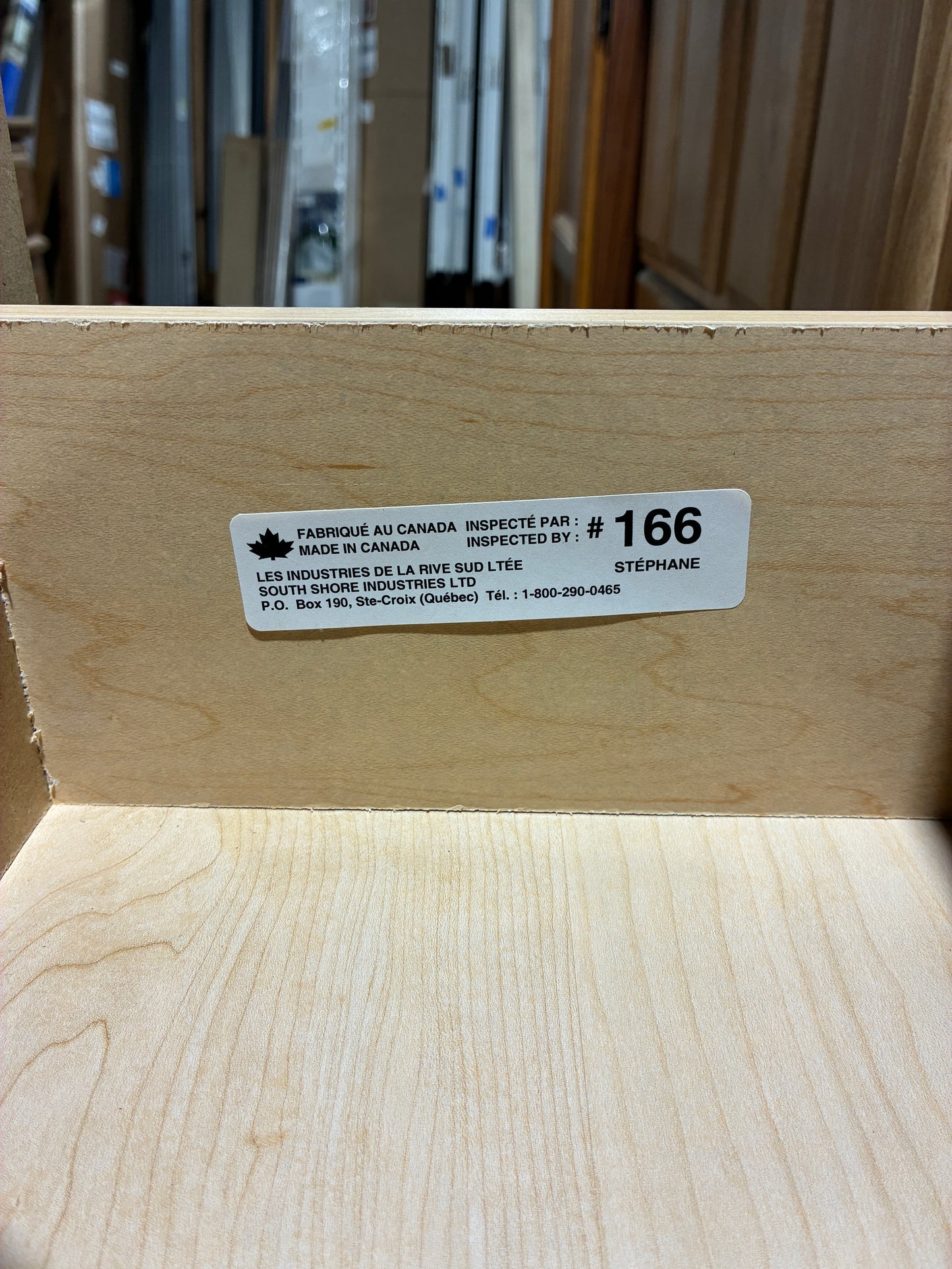 Modern 6-Drawer Dresser