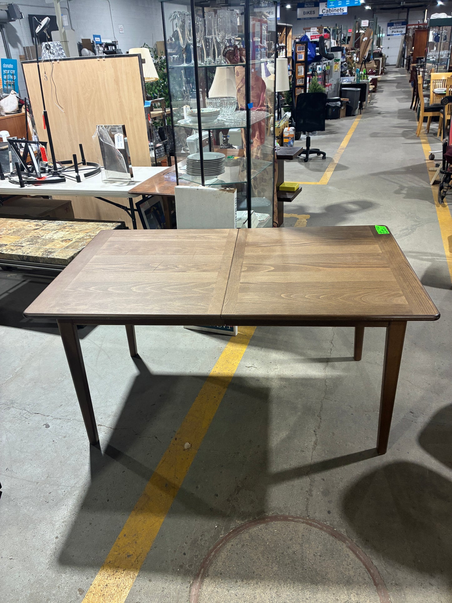 Mid Century Style Expandable Dining Table