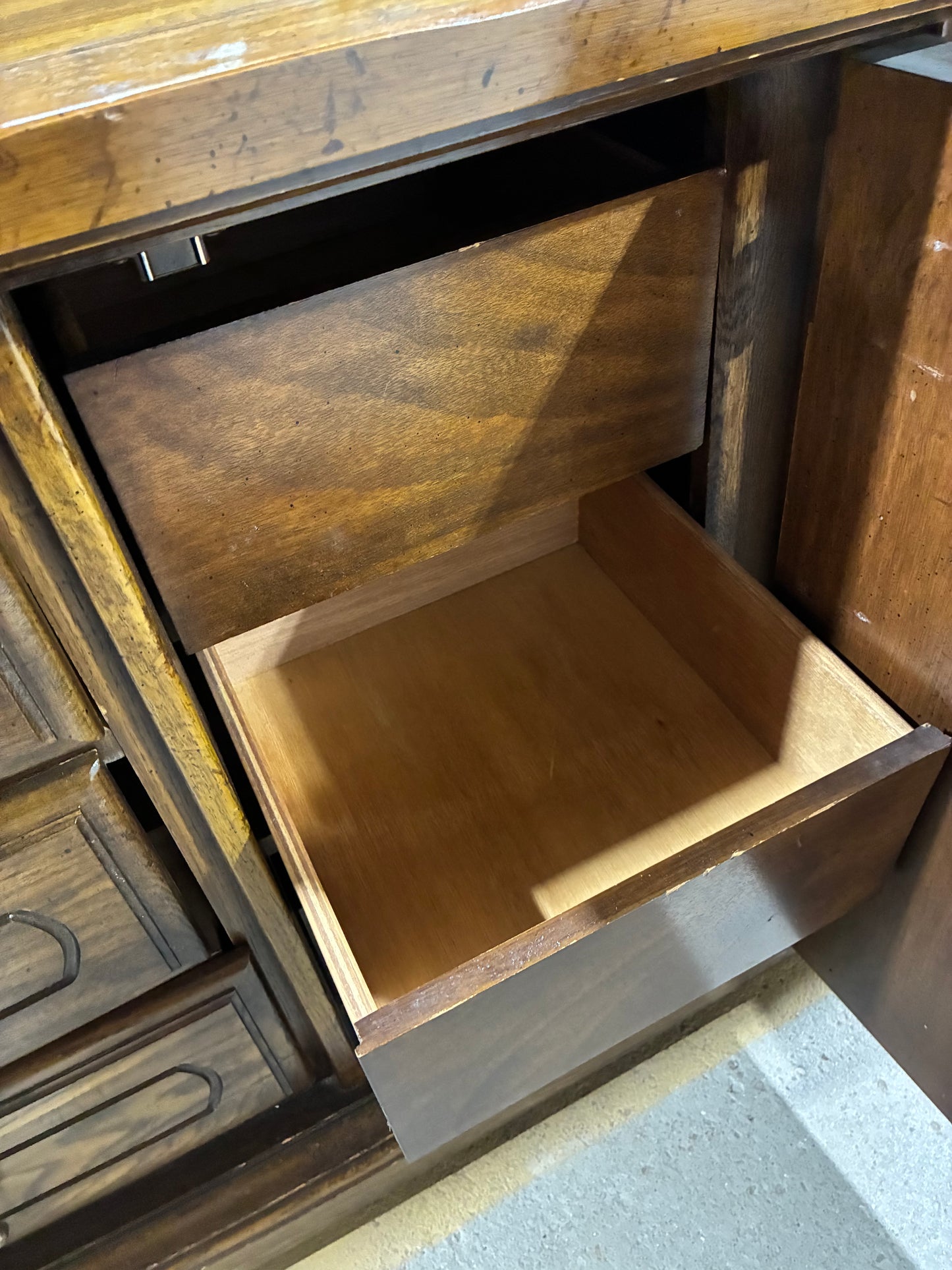 Rustic Oak Storage Credenza with Hidden Drawer Cabinet