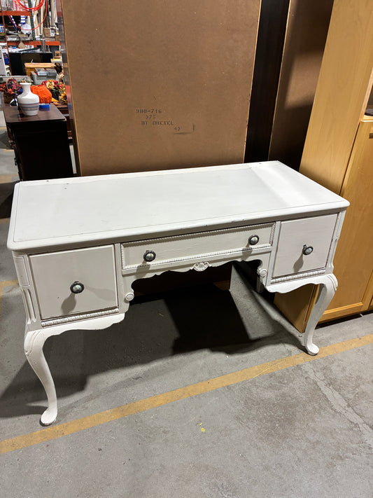 Vintage White Writing Desk with Queen Anne Legs