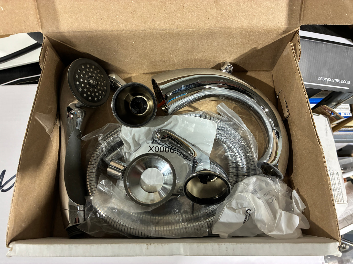 Delta Handheld Shower Faucet Set