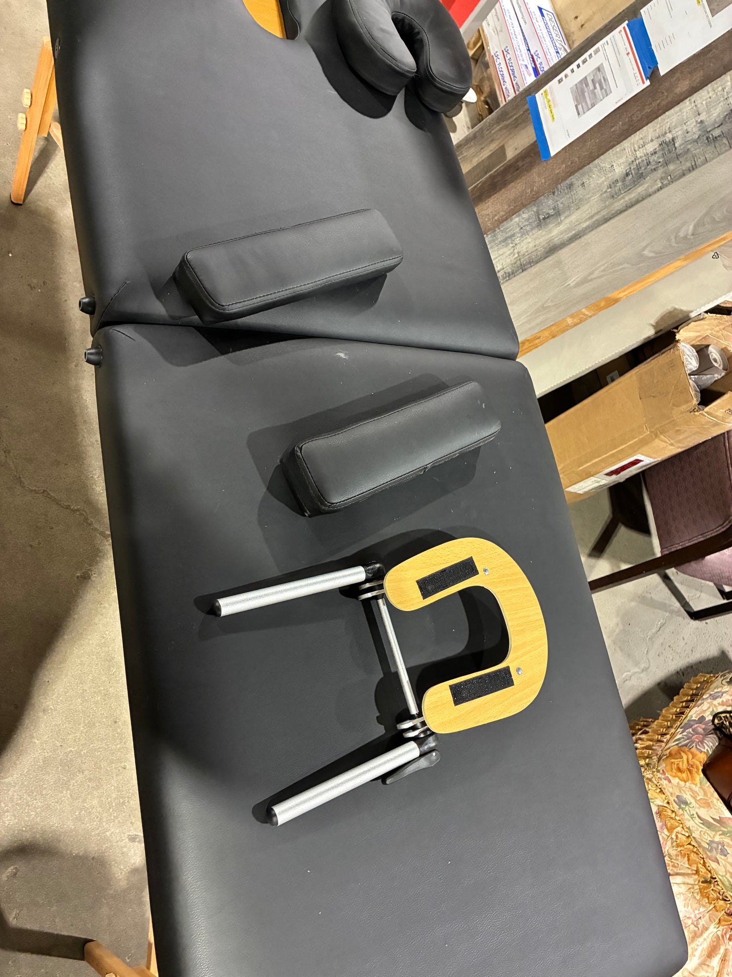 Luxton Portable Black Massage Table