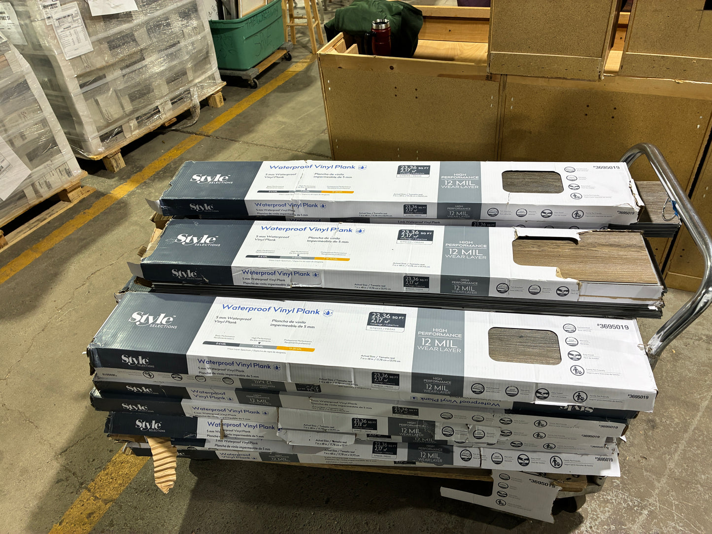 Style Selections Waterproof Vinyl Plank Flooring – Brunette Oak $15 each