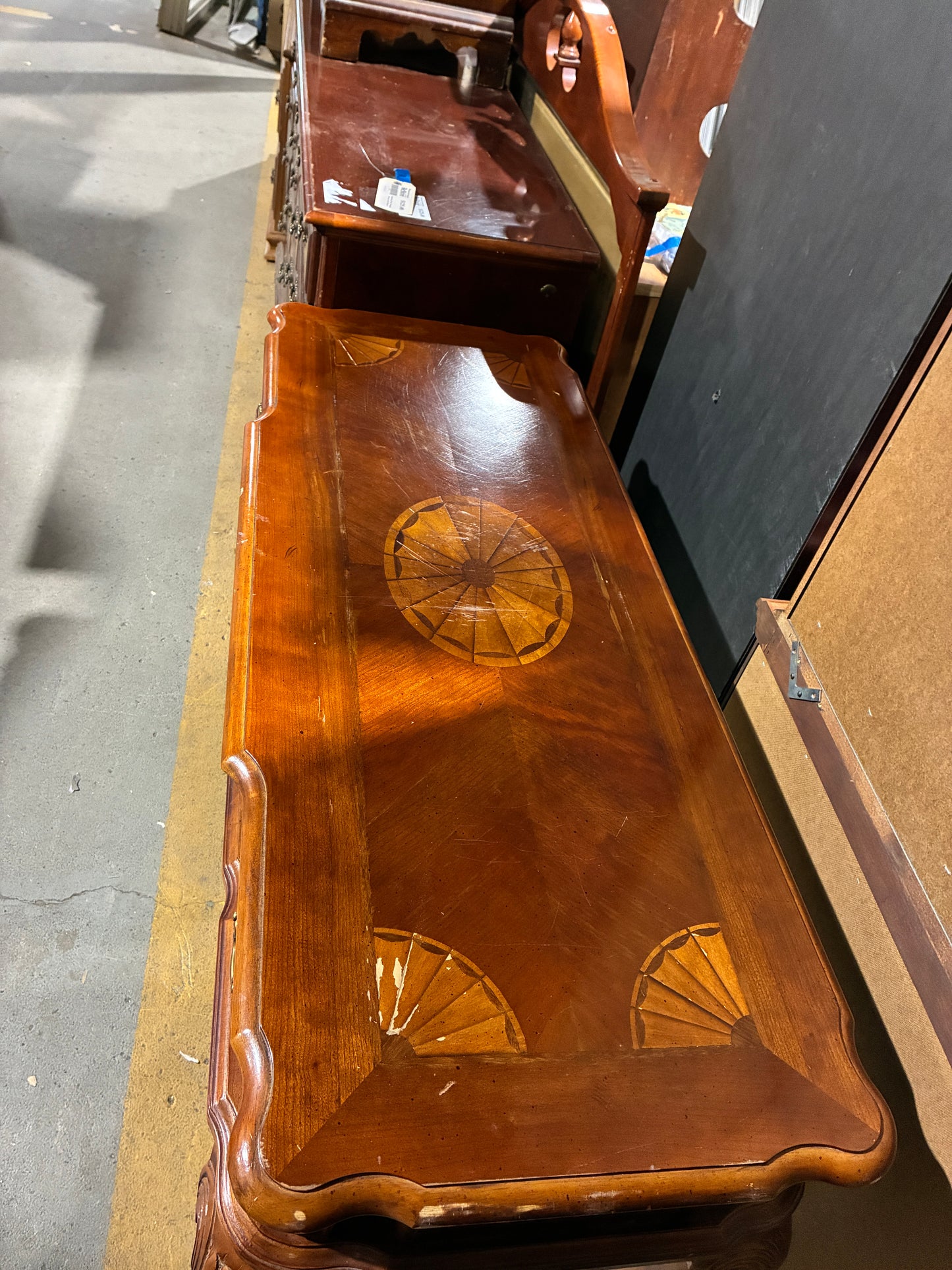 Traditional Cherry Wood Sofa Table with Single Drawer
