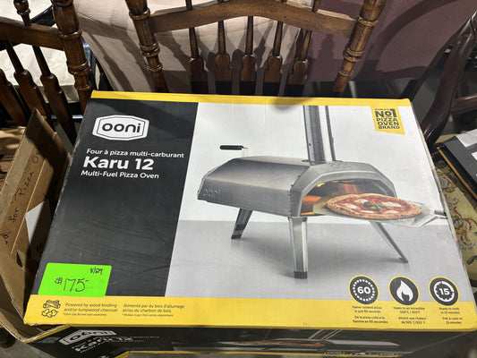 Ooni Karu 12 Multi-Fuel Outdoor Pizza Oven with Wood