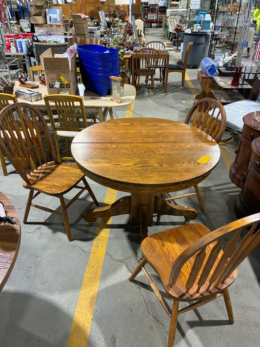 Oak Pedestal Dining Table Set with 3 Chairs