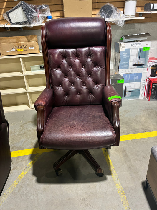 Traditional Burgundy Executive Office Chair