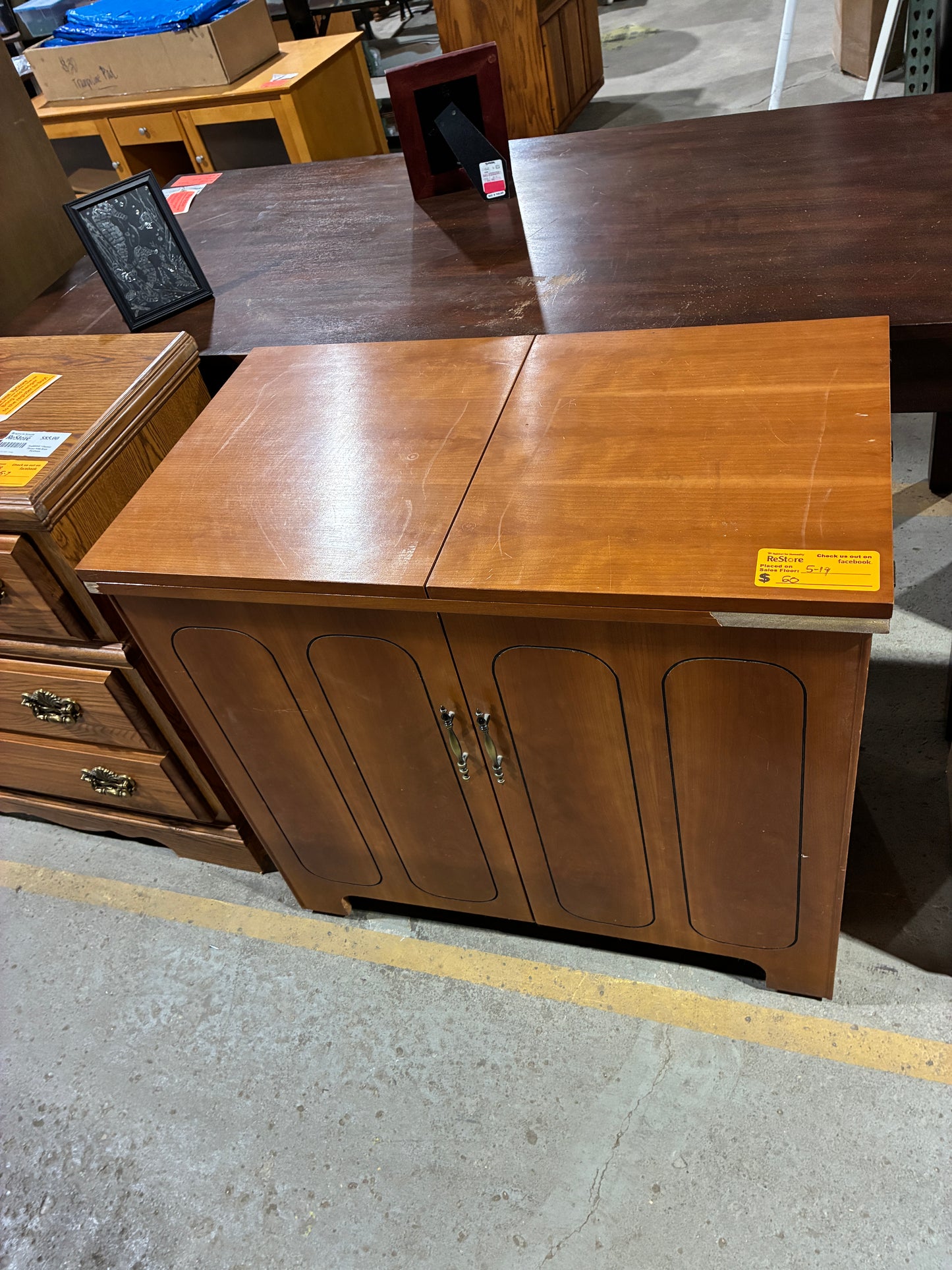 Vintage Sewing Machine Cabinet Table