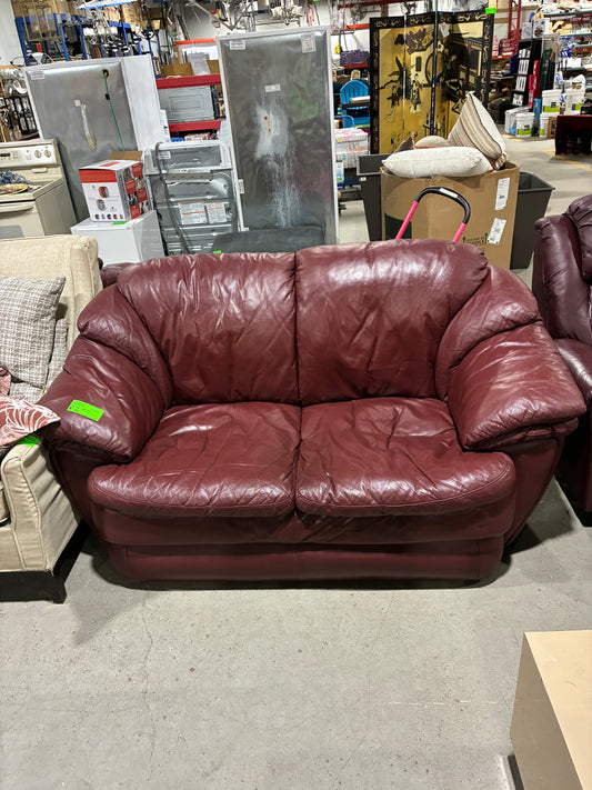 Burgundy Leather Two-Seat Loveseat with Plush Padded Arms